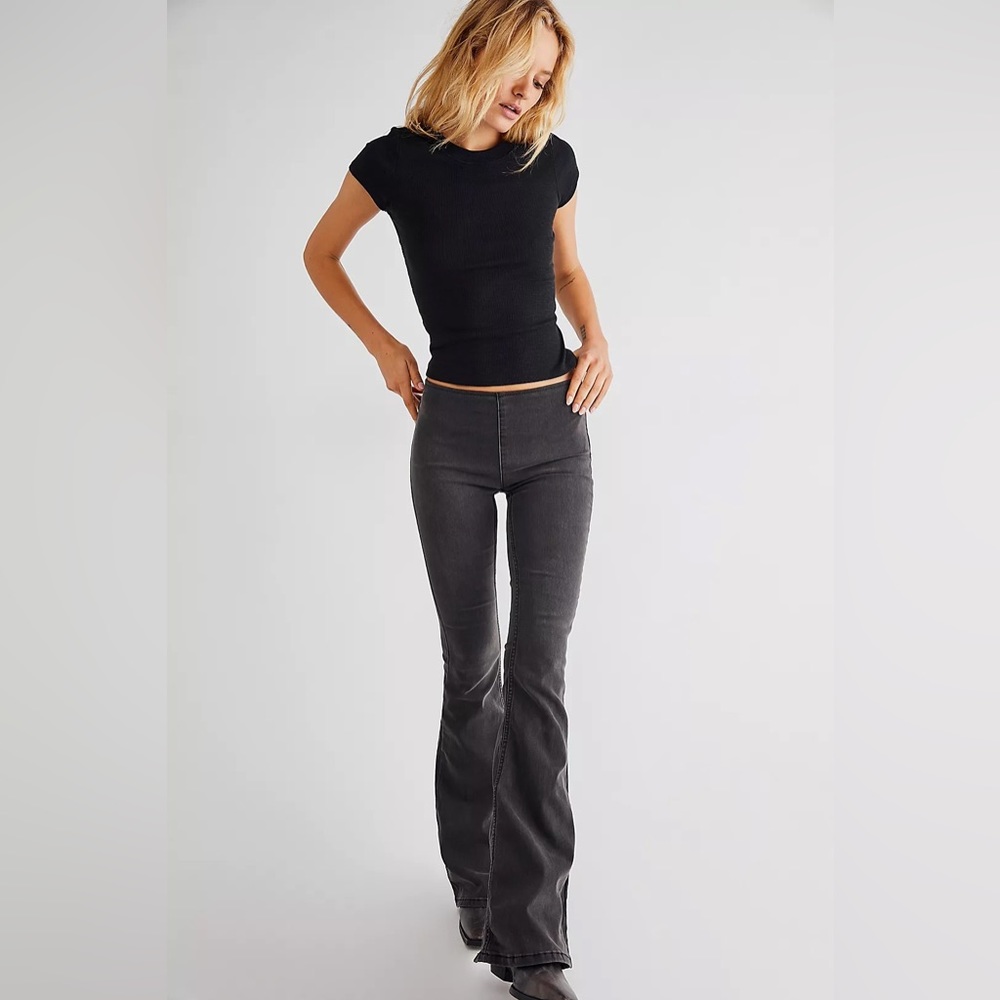 Free People Penny Pull-On Flare Jeans
